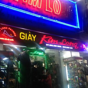 HD004: Hộp Đèn 004